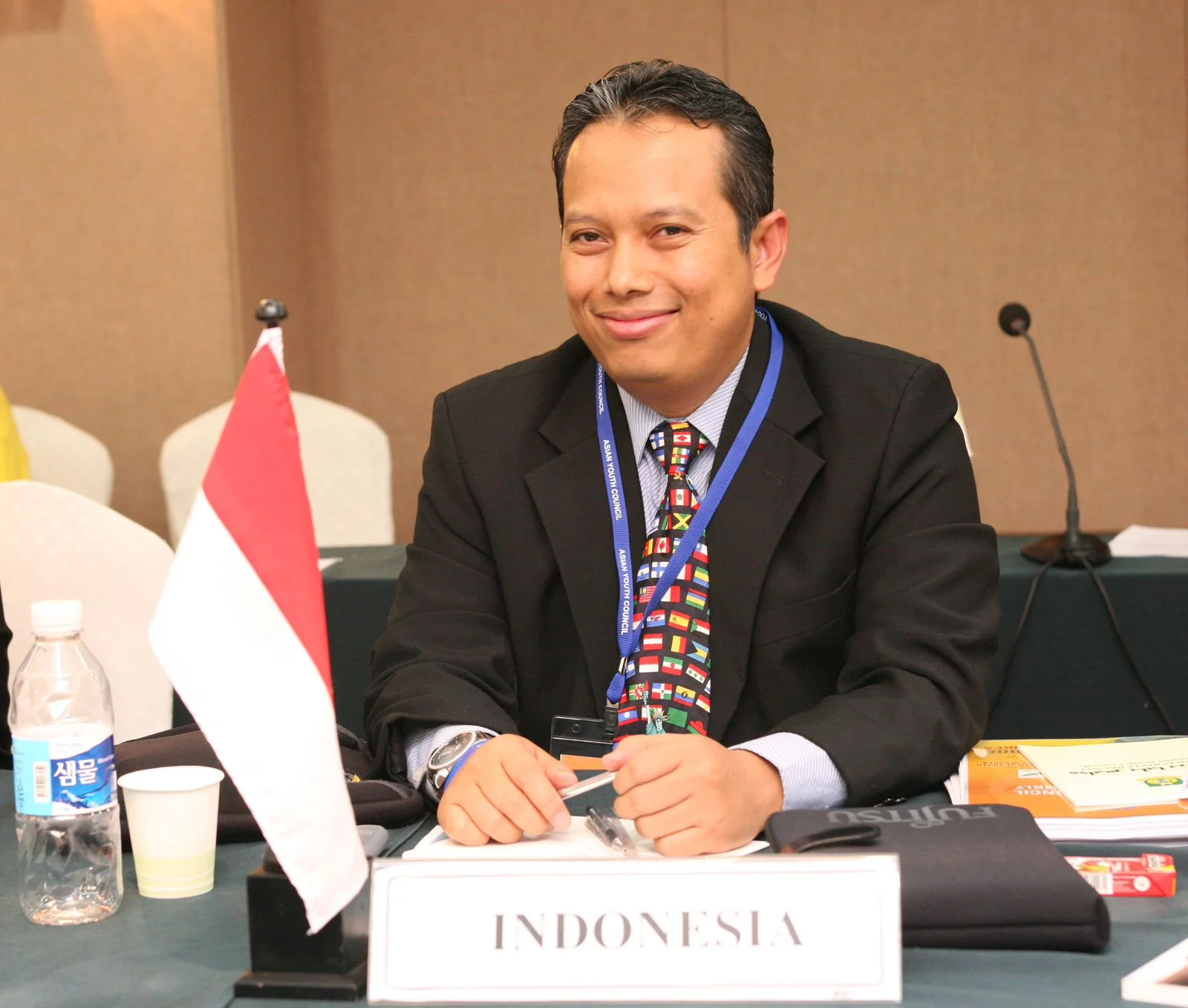 Dr. H. Munawar Fuad Noeh, MAg