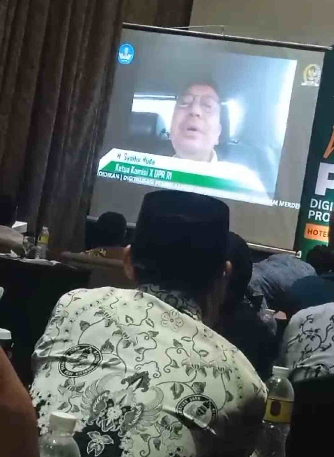 Zoom Meeteng  FKGHPAI Bersama Ketua DPR RI Komisi X 