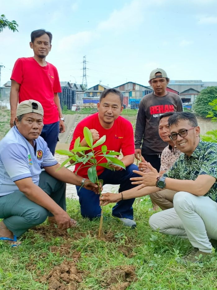 FajarPaper Giat Bersih Sungai Bersama Rehab Cikarang 