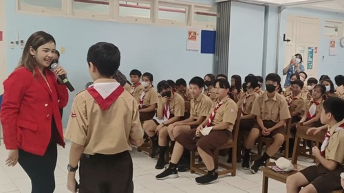 Salah satu sesi tanya jawab tentang public speaking. Sumber gambar: Dok. Pribadi.