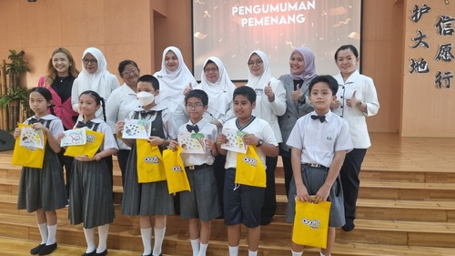 Pengumuman pemenang di sesi workshop di SD Cinta Kasih Tzu Chi. Sumber gambar: Dok. Pribadi.