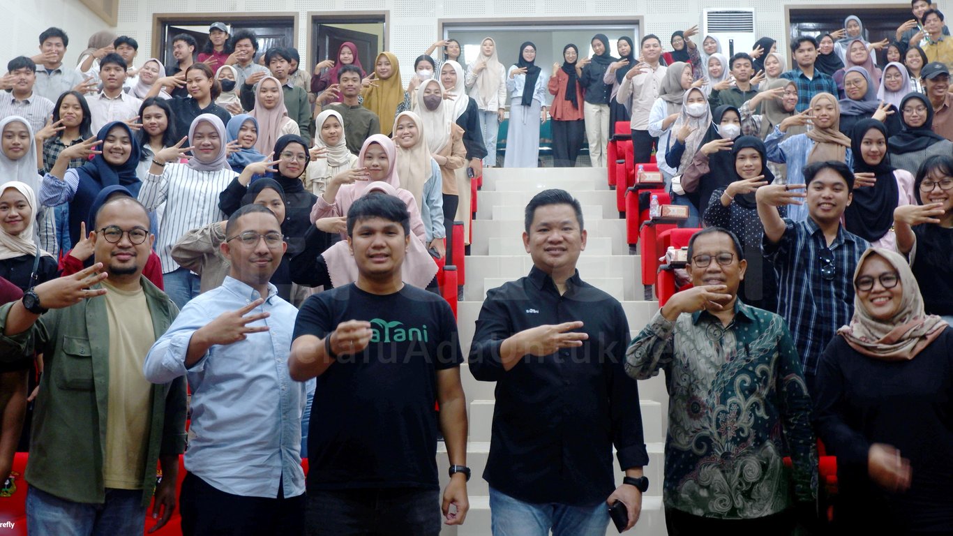 Penandatanganan Kerja Sama antara Eratani dan Universitas Hasanuddin, diikuti oleh kuliah umum dari CEO Eratani, Andrew Soeherman