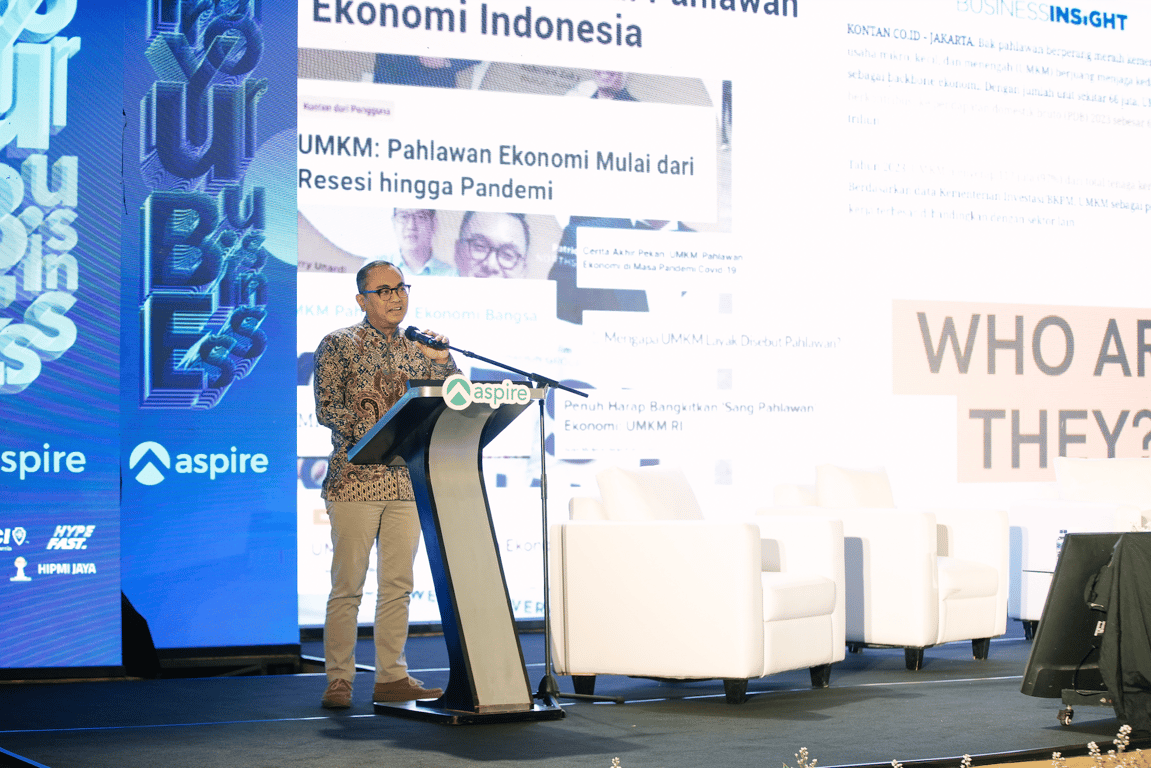 Wientor Rah Mada, Managing Director SMESCO memberikan pidato pembuka dalam acara Aspire Finnovation Summit