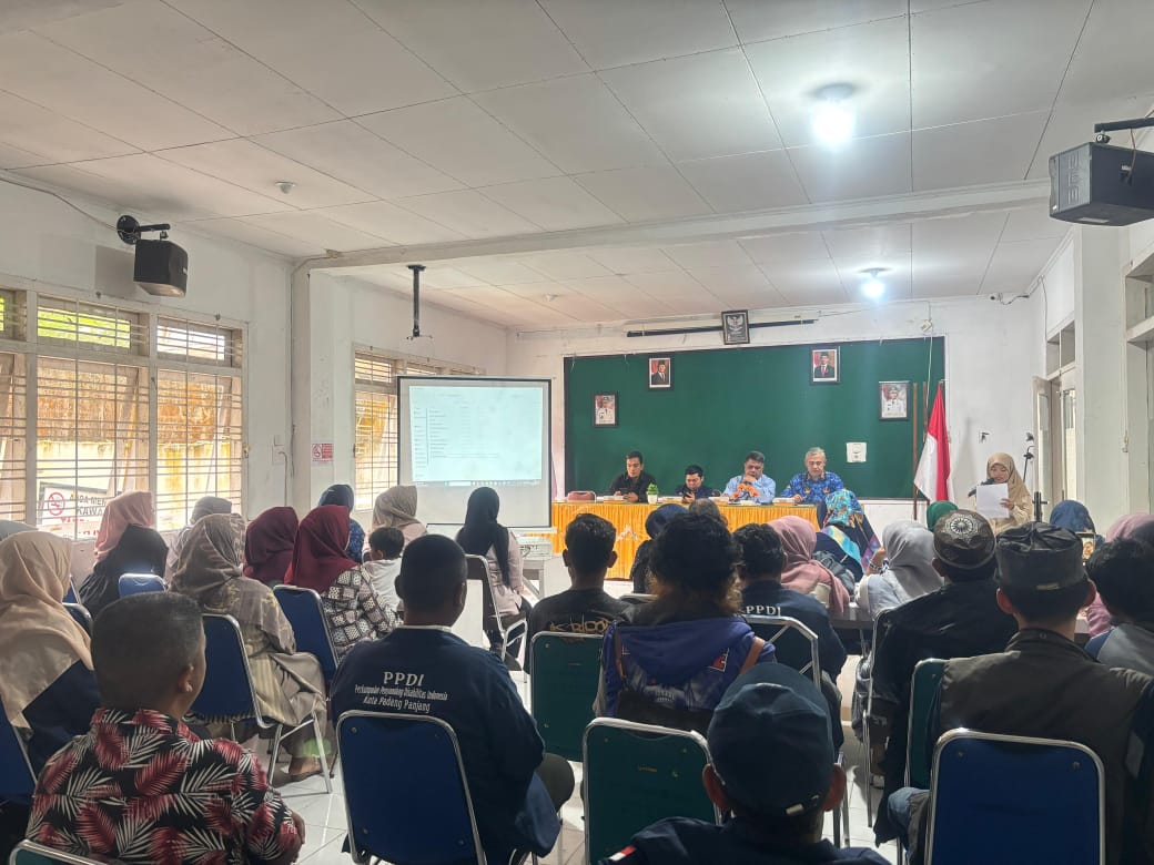 Keterangan foto: DPC PPDI PADANG PANJANGMengadakan
Sosialisasi dan Upgrading Kapasitas Pengurus DPC PPDI Padang Panjang